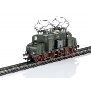 25772